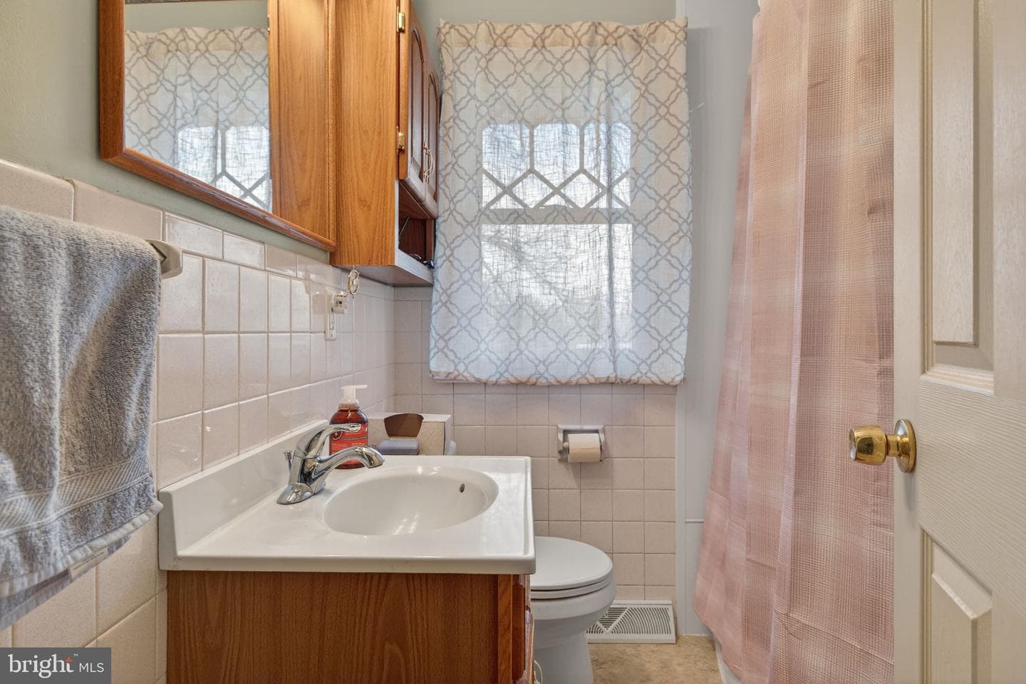 960 Nissley Road photo 10