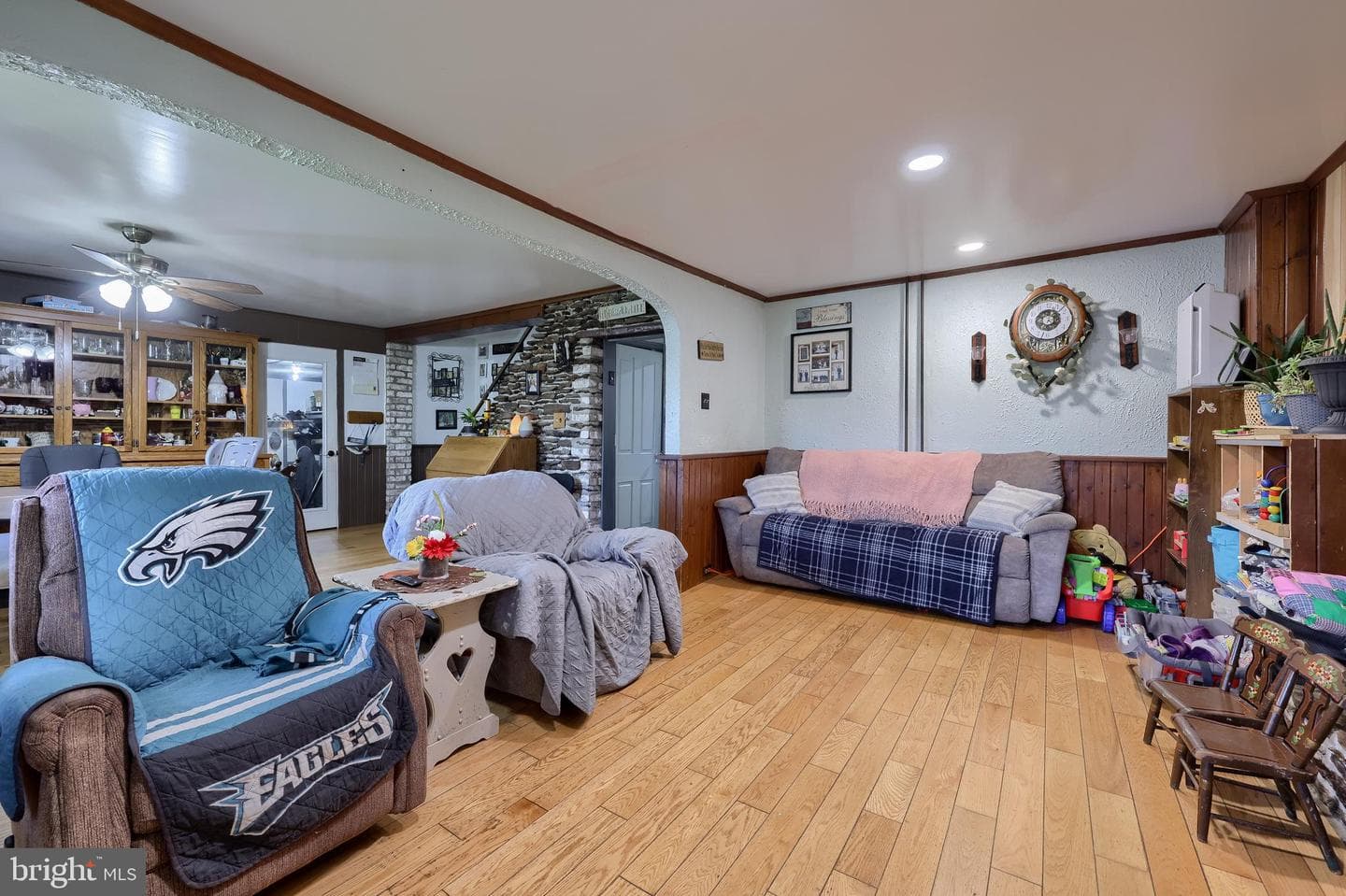 323 Fairview Road photo 37