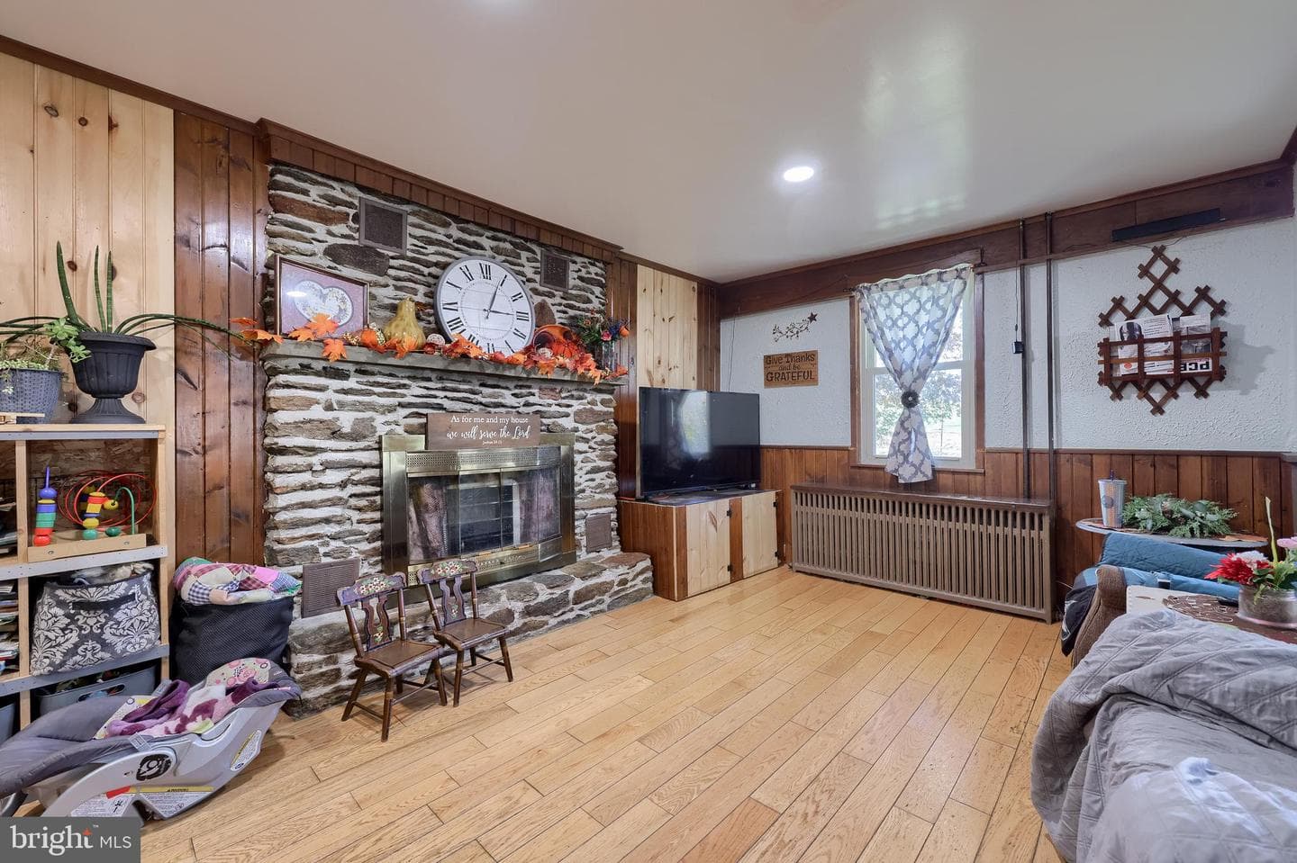 323 Fairview Road photo 39