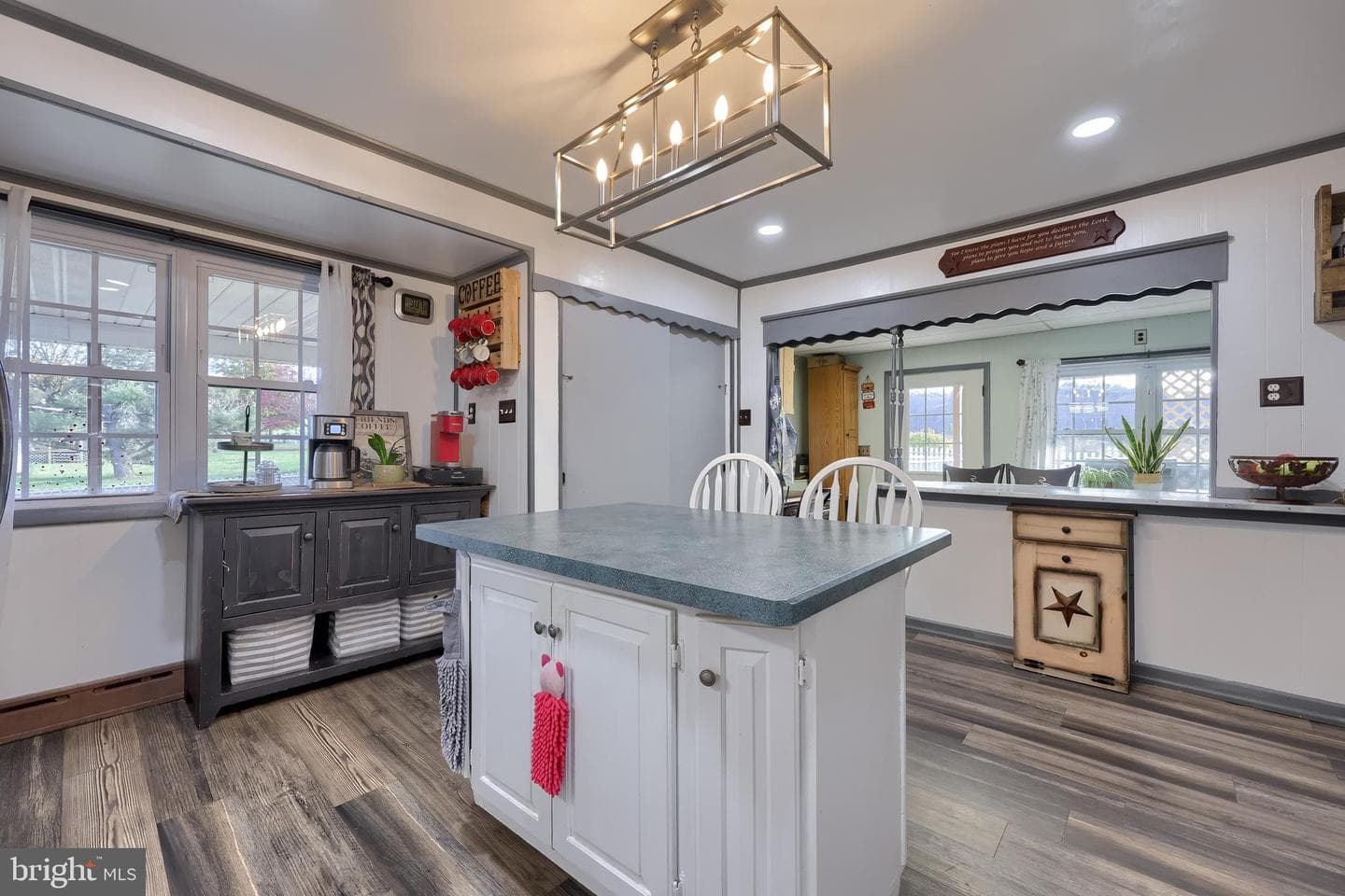 323 Fairview Road photo 45