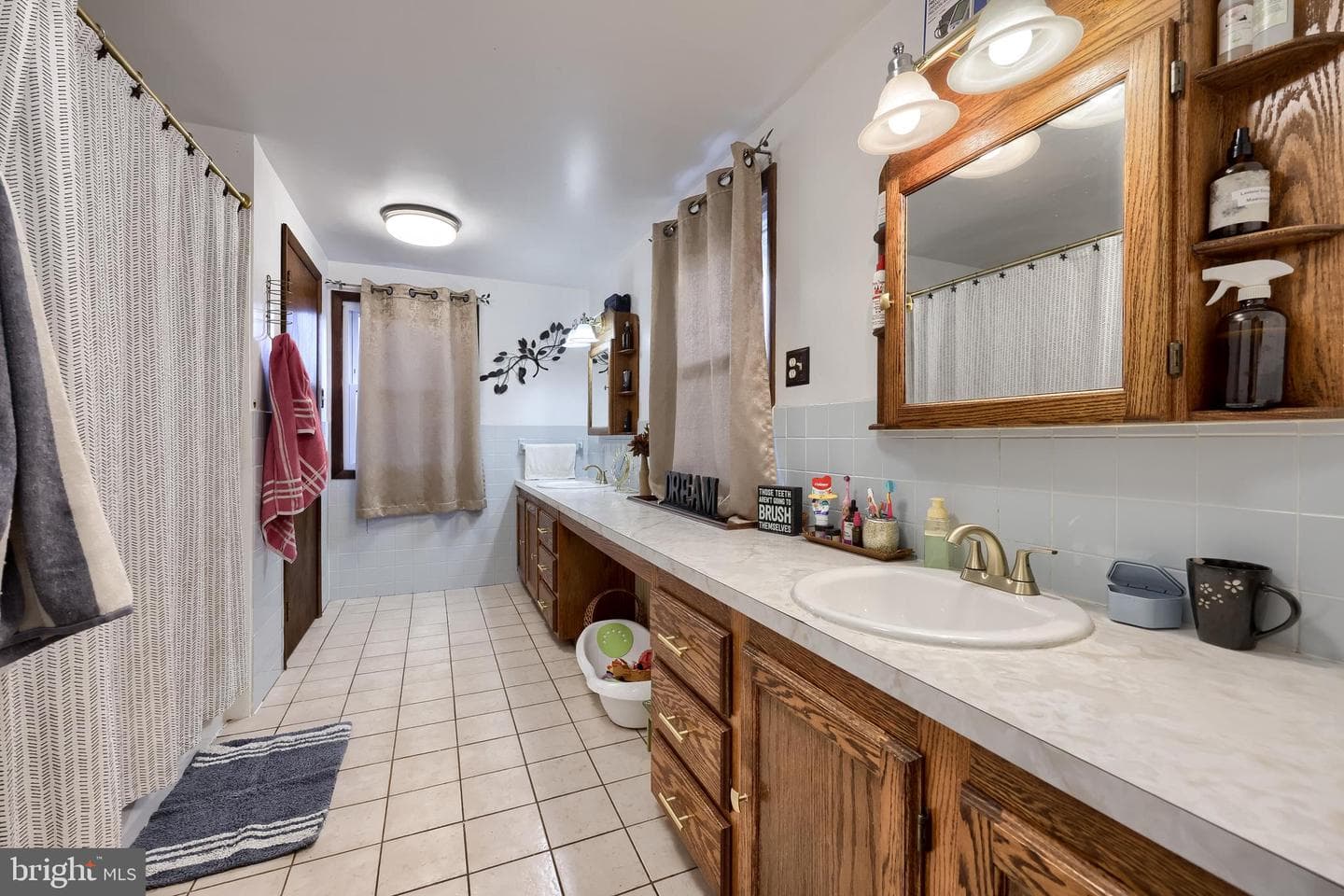 323 Fairview Road photo 55