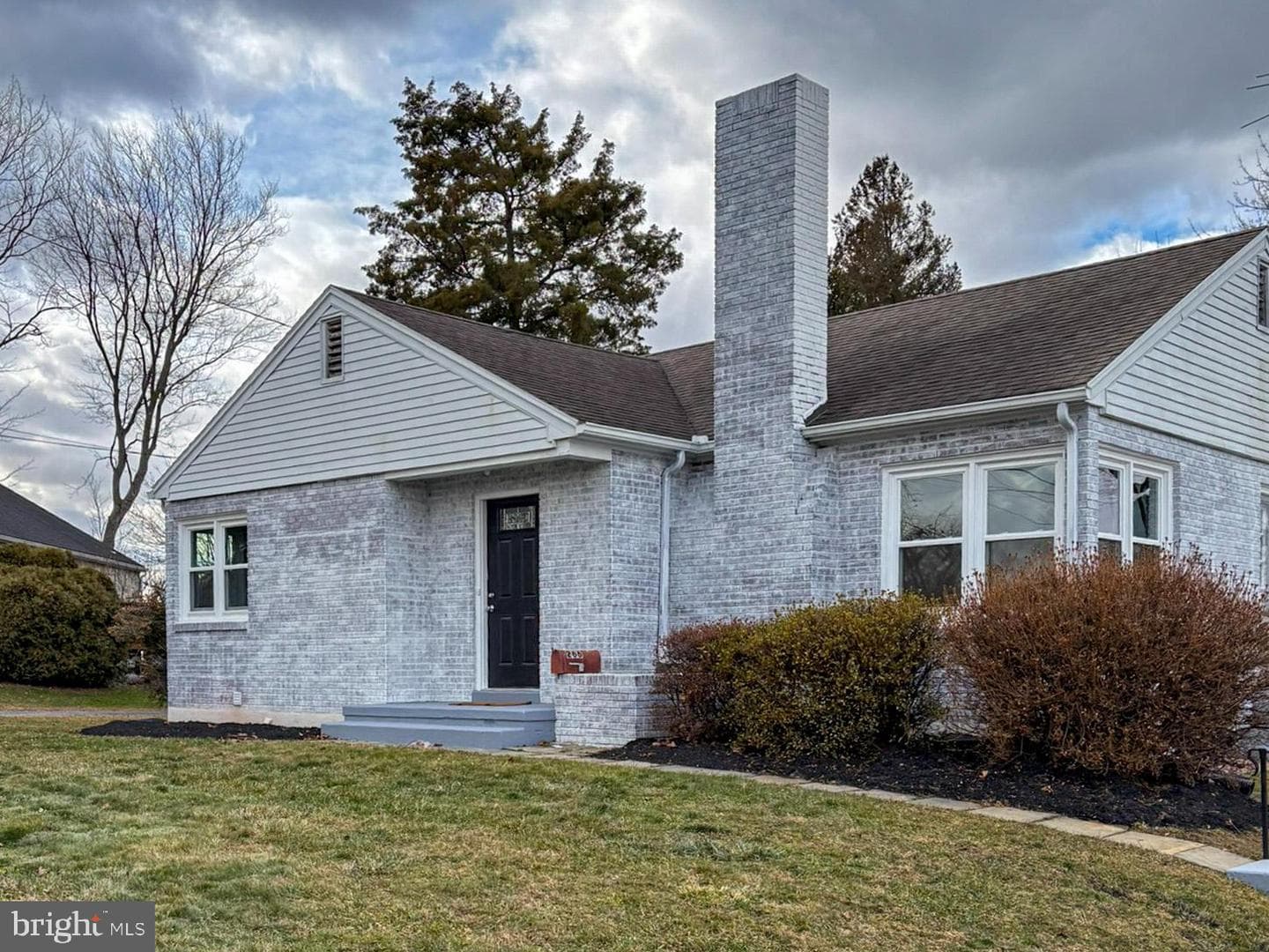 266 Redwood Drive
