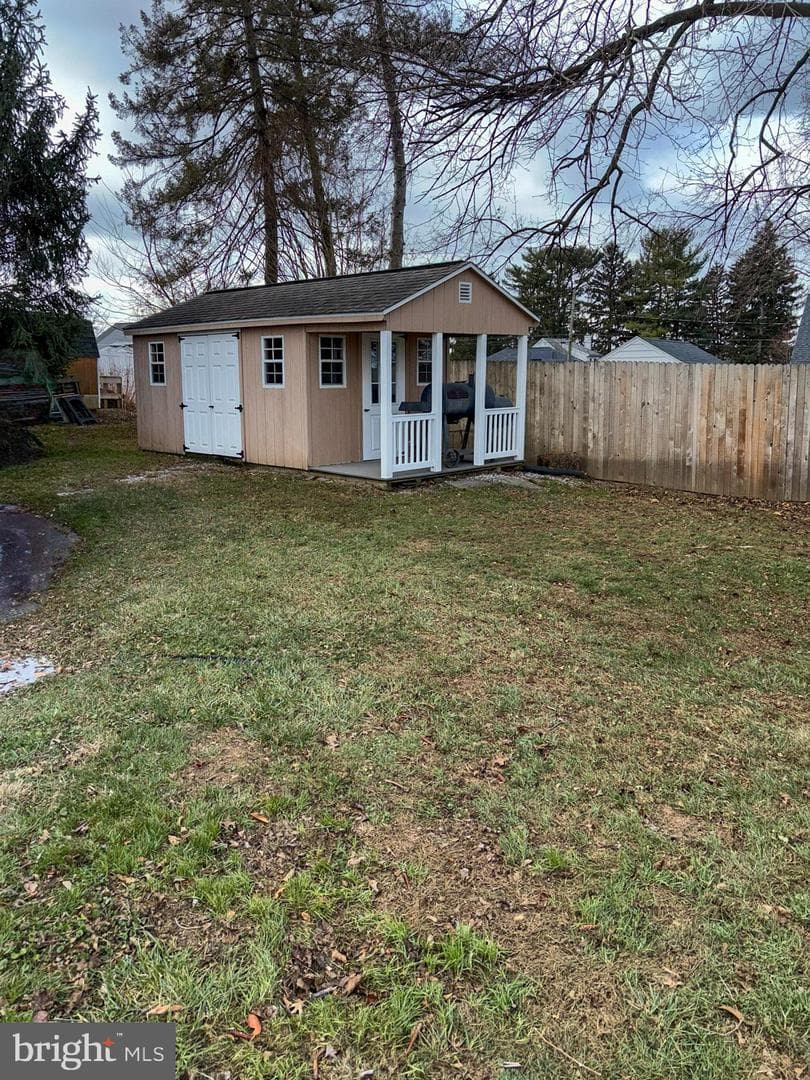 266 Redwood Drive photo 33