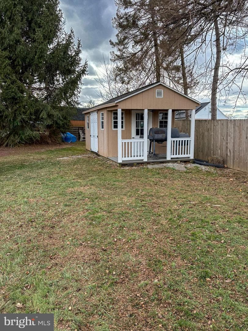 266 Redwood Drive photo 34