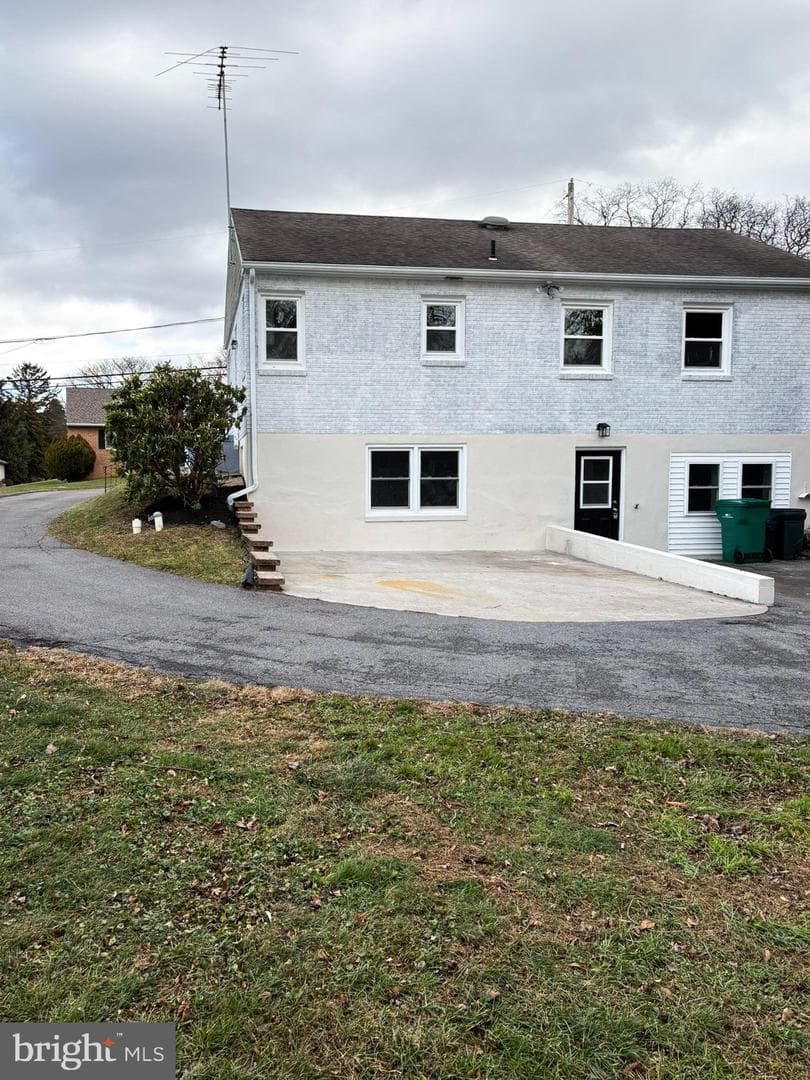 266 Redwood Drive photo 36