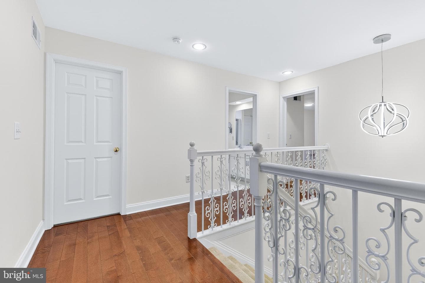 701 Woodfield Drive photo 21