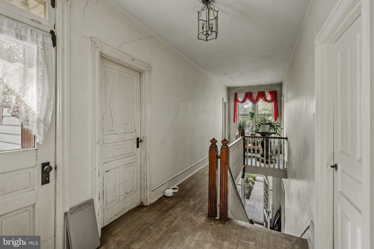 781 Newport Avenue photo 29