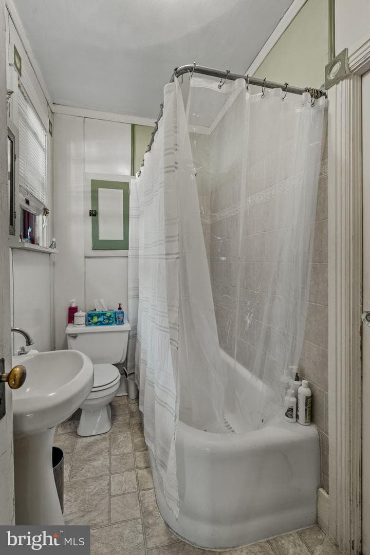 781 Newport Avenue photo 34