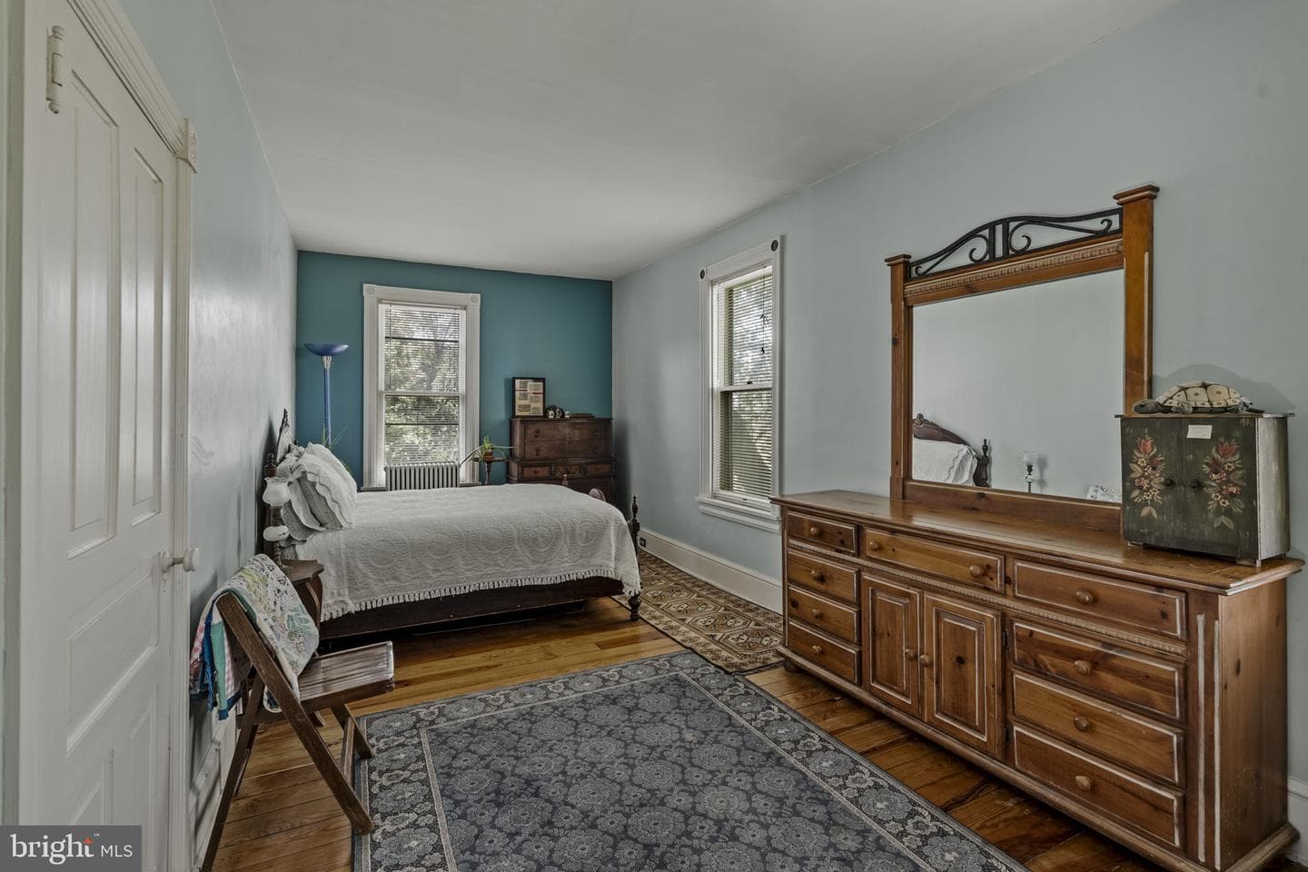 781 Newport Avenue photo 39