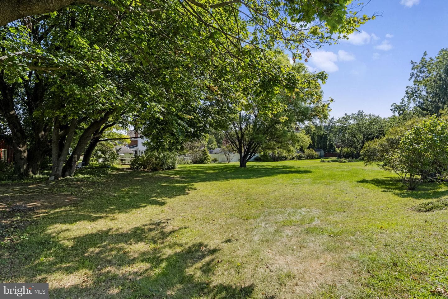 781 Newport Avenue photo 66