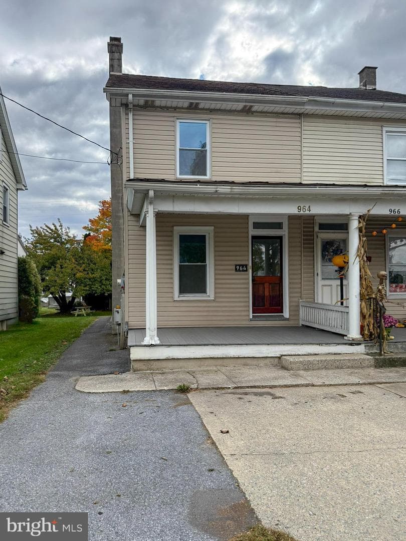 964 W Main Street photo 2