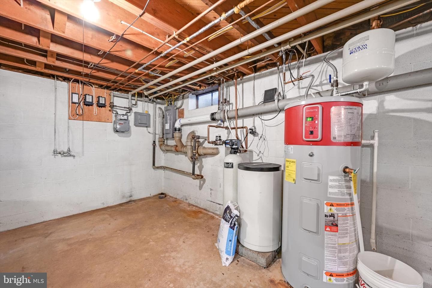 411 Woodcrest Avenue photo 29