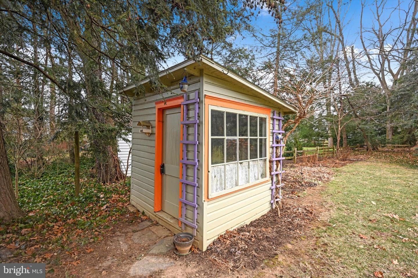 411 Woodcrest Avenue photo 38
