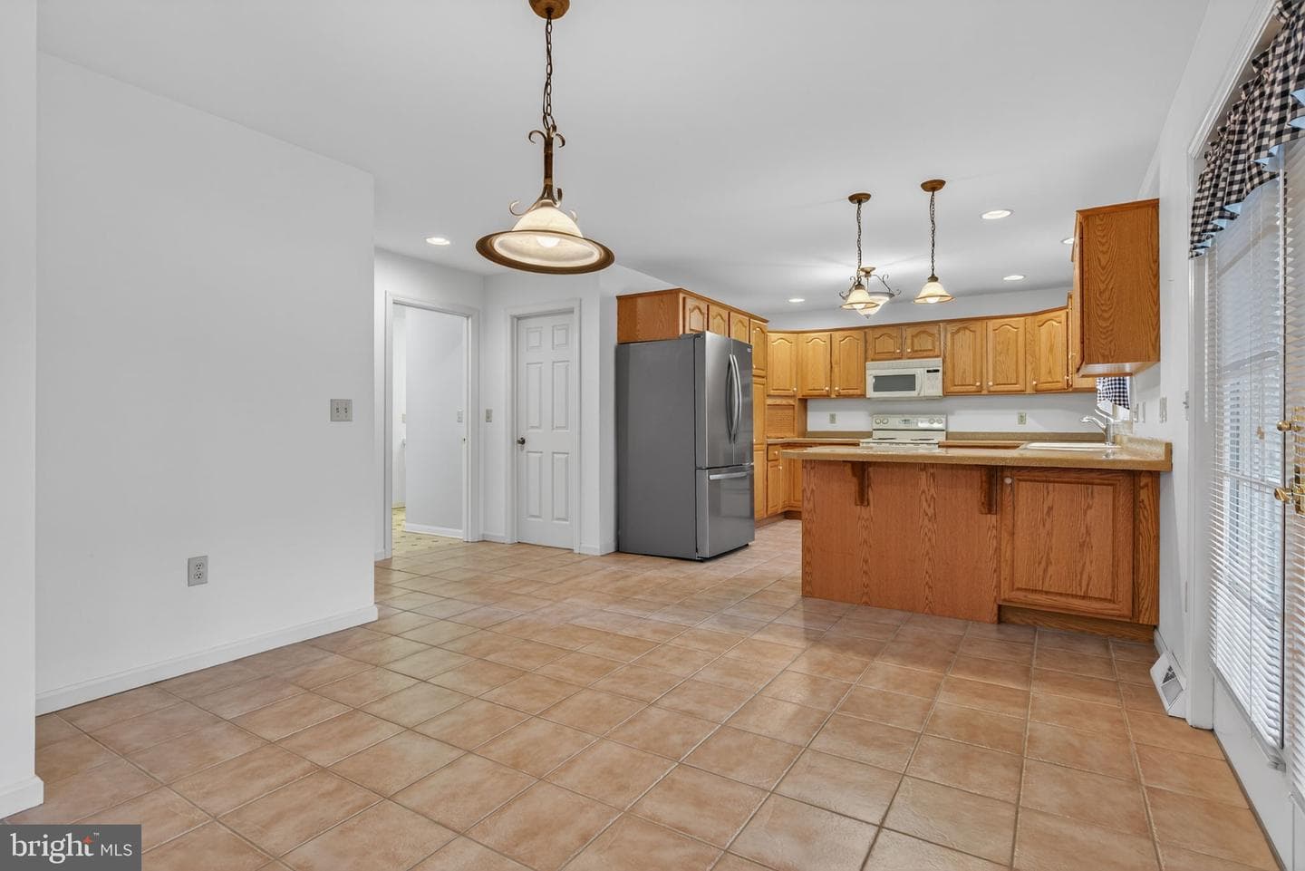 817 Aarons Lane photo 19