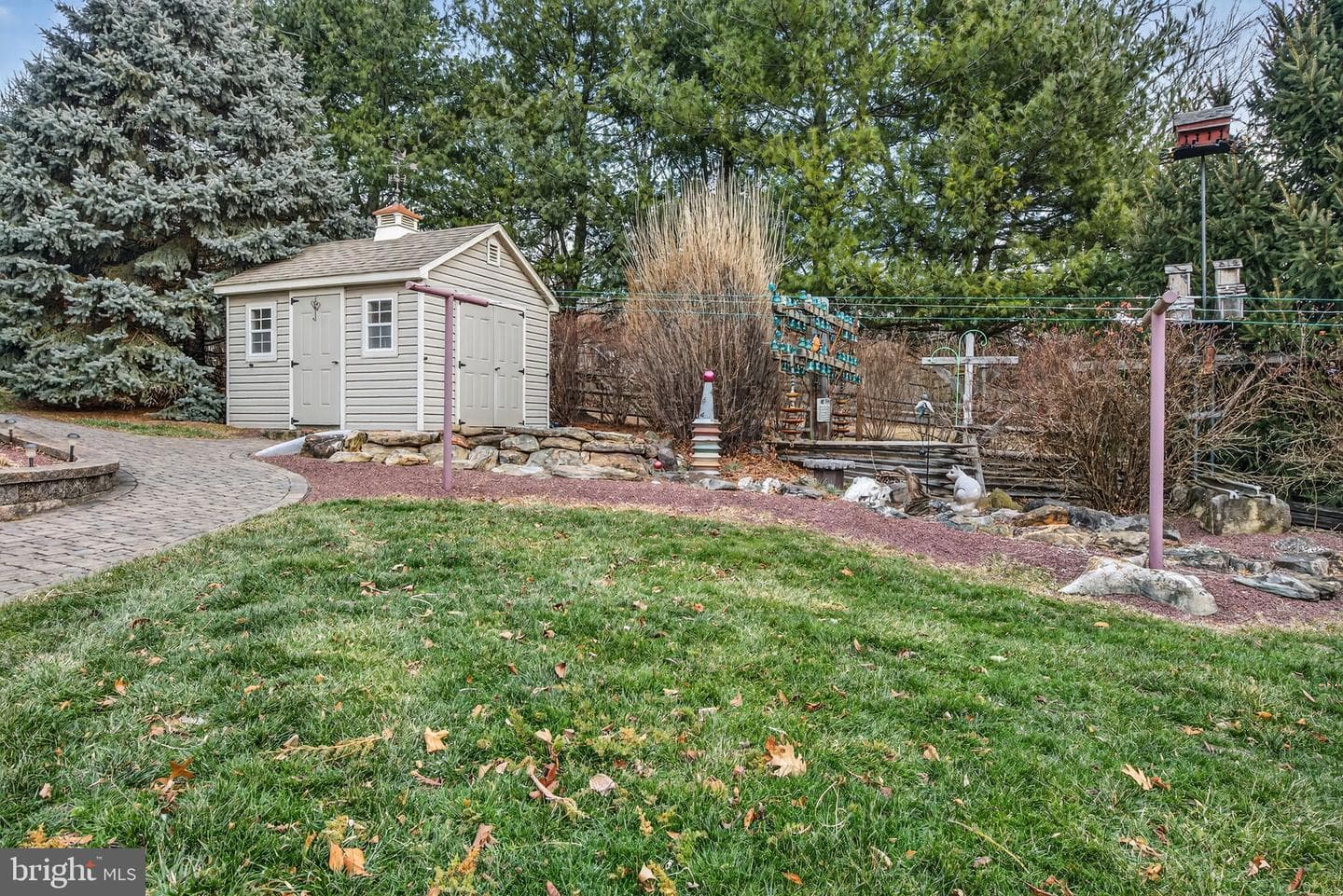 817 Aarons Lane photo 56