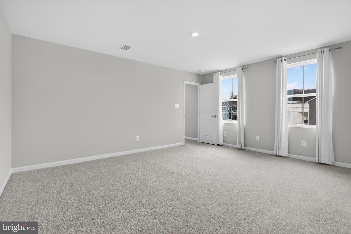 328 Creekside Drive photo 22