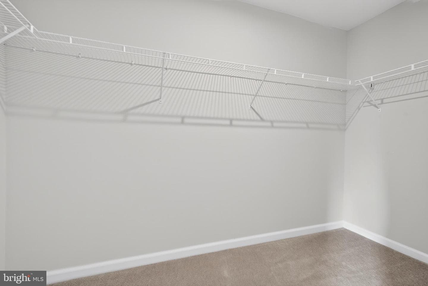 328 Creekside Drive photo 24