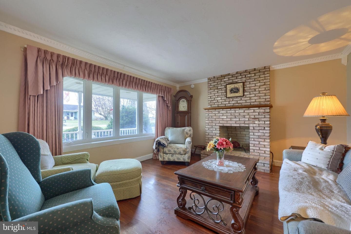 1019 Spring Valley Road photo 3