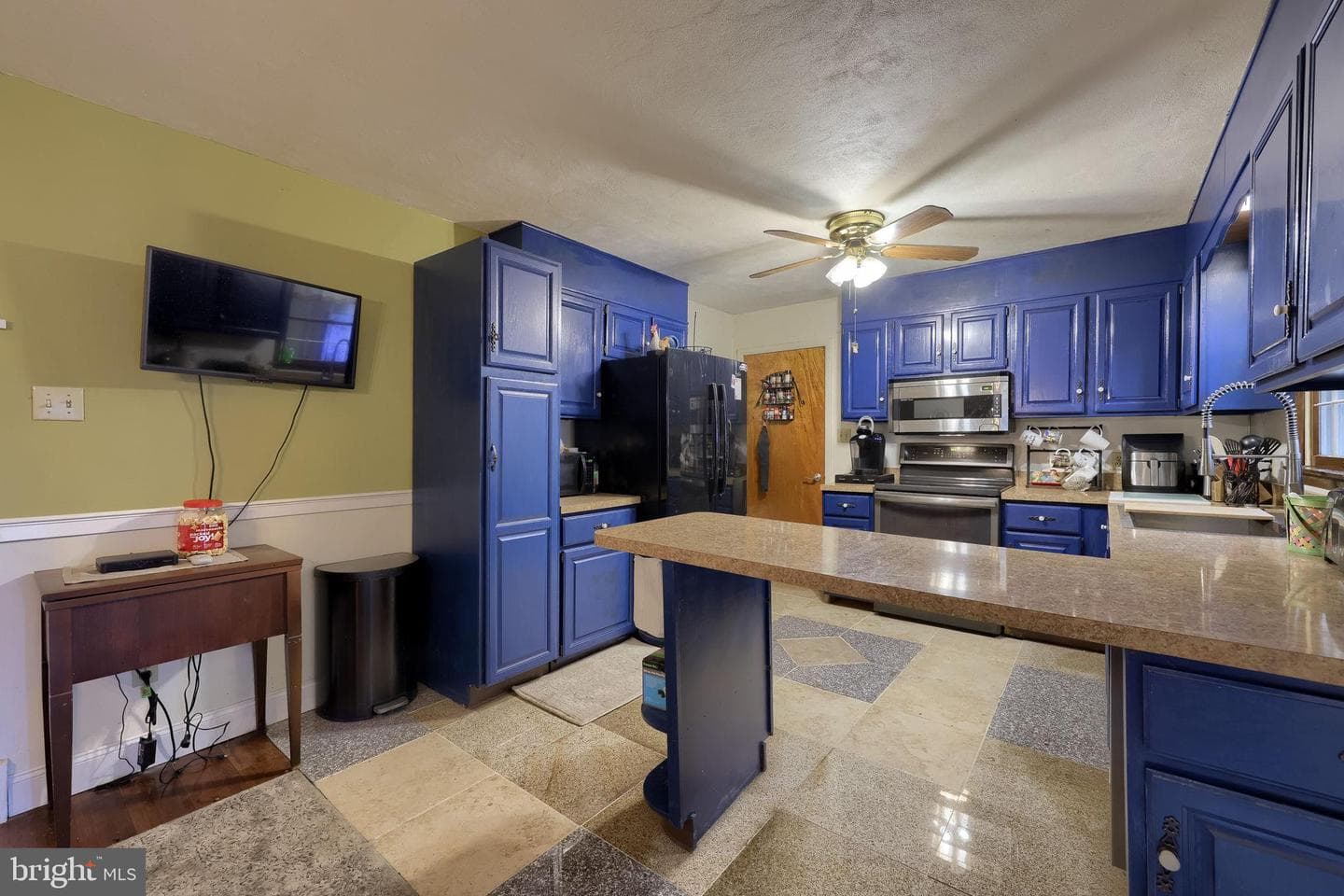 1019 Spring Valley Road photo 8