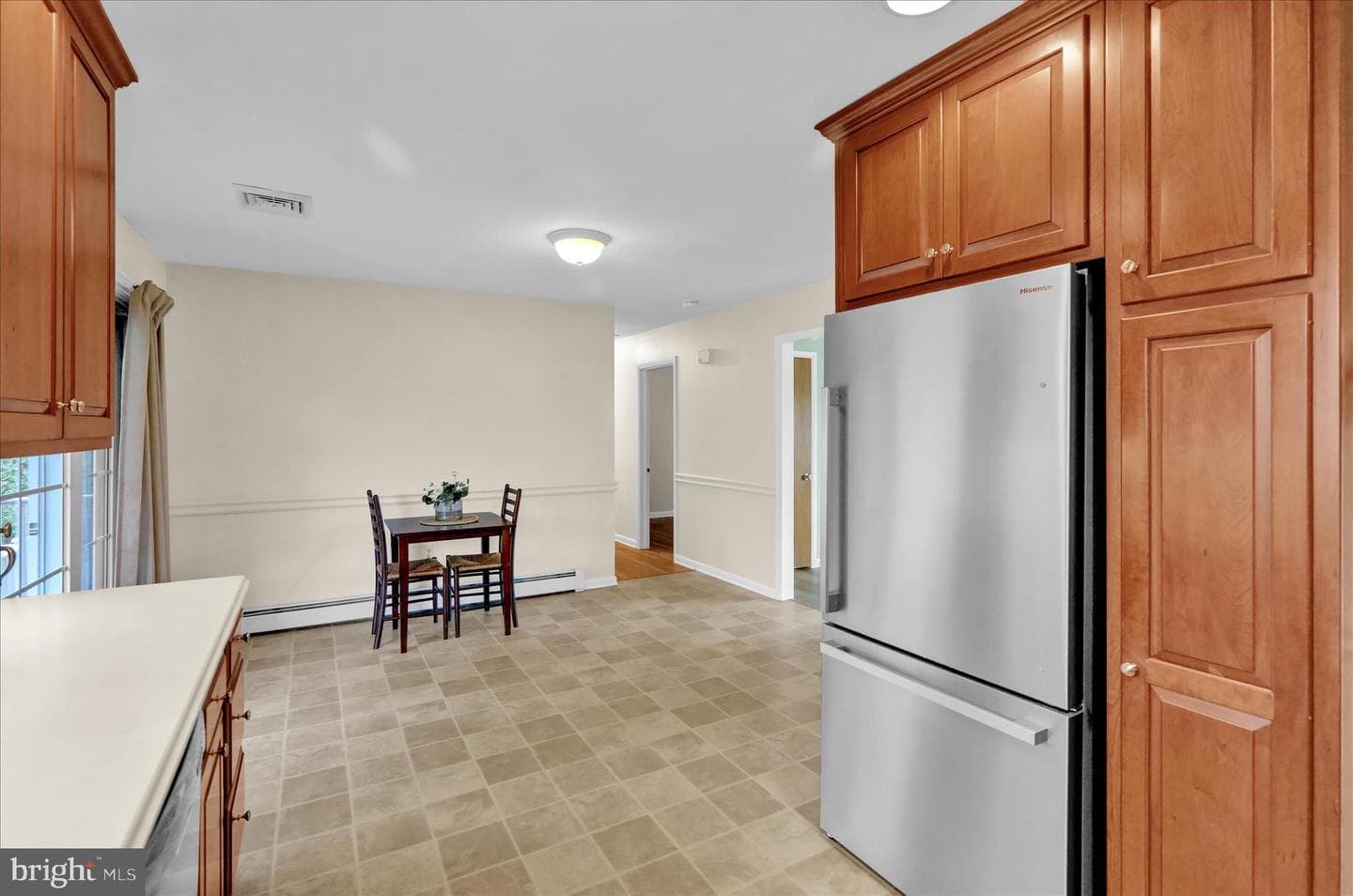 635 Jane Avenue photo 14