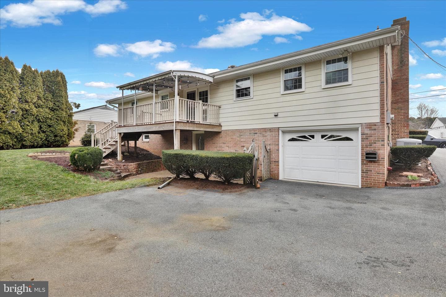 635 Jane Avenue photo 36