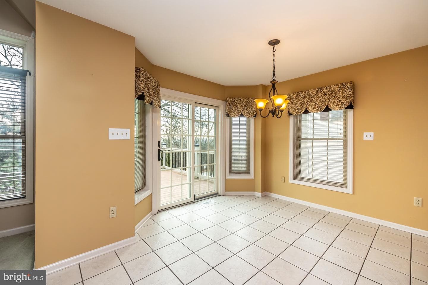 1006 Hillside Avenue photo 22