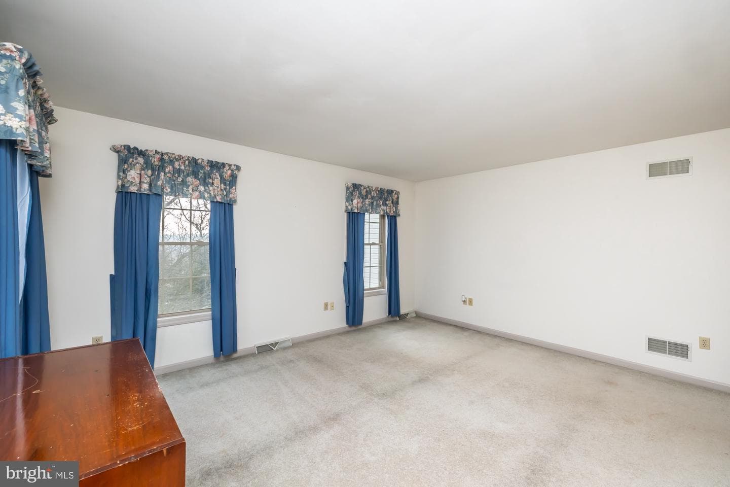 1006 Hillside Avenue photo 34