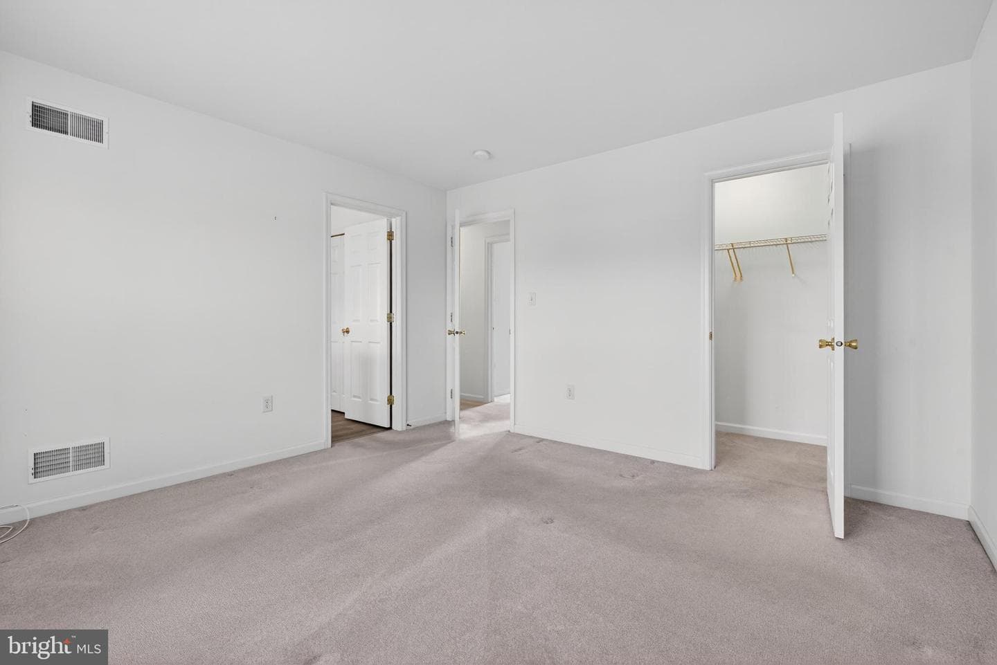 3435 Green Leaf Drive photo 21