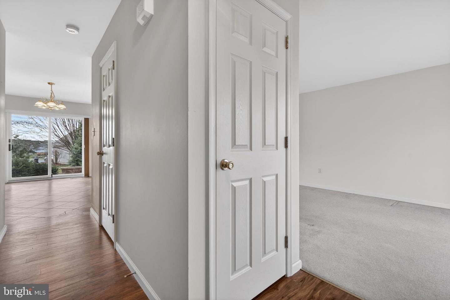 3435 Green Leaf Drive photo 5