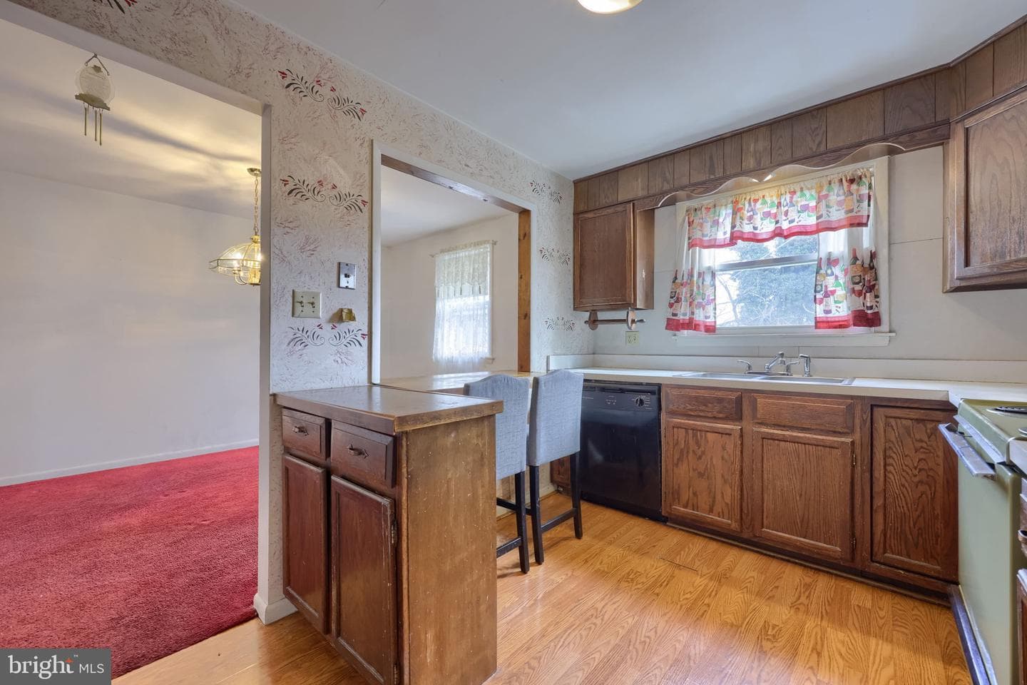 449 Hillside Avenue photo 10
