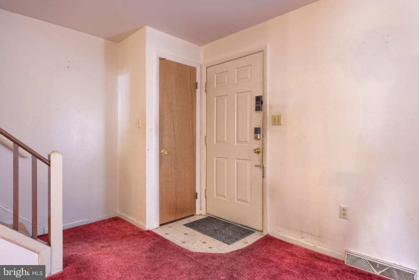 449 Hillside Avenue photo 14