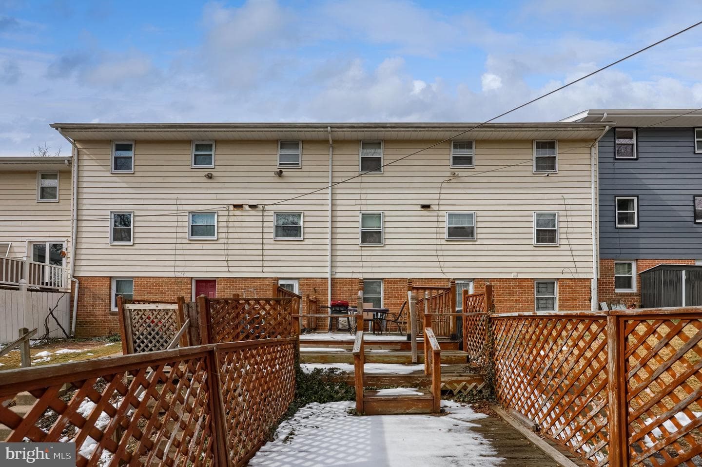 449 Hillside Avenue photo 3