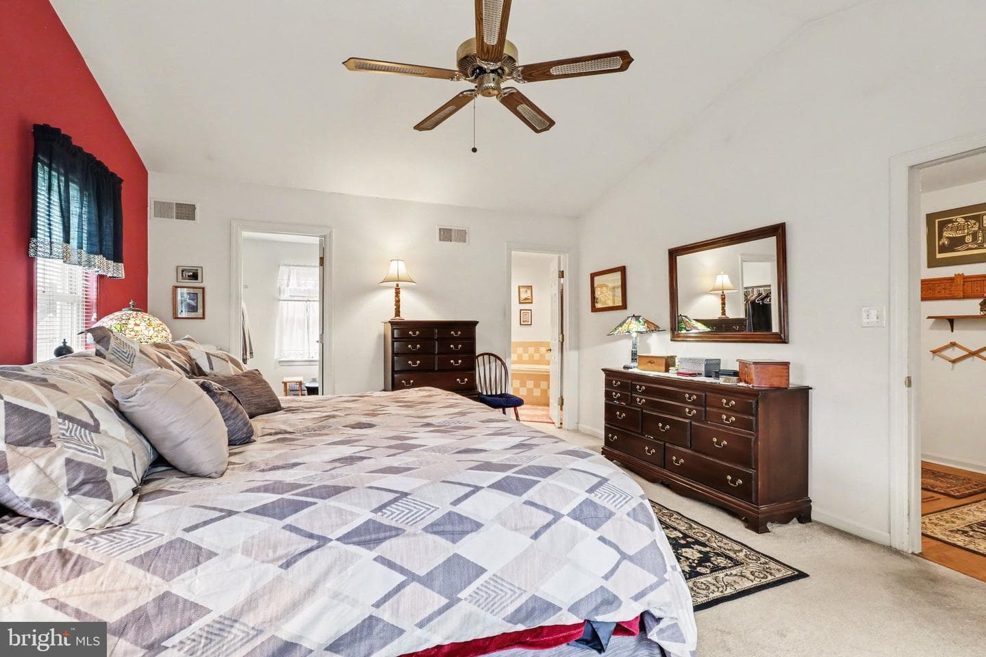 1014 Shadowstone Drive photo 30