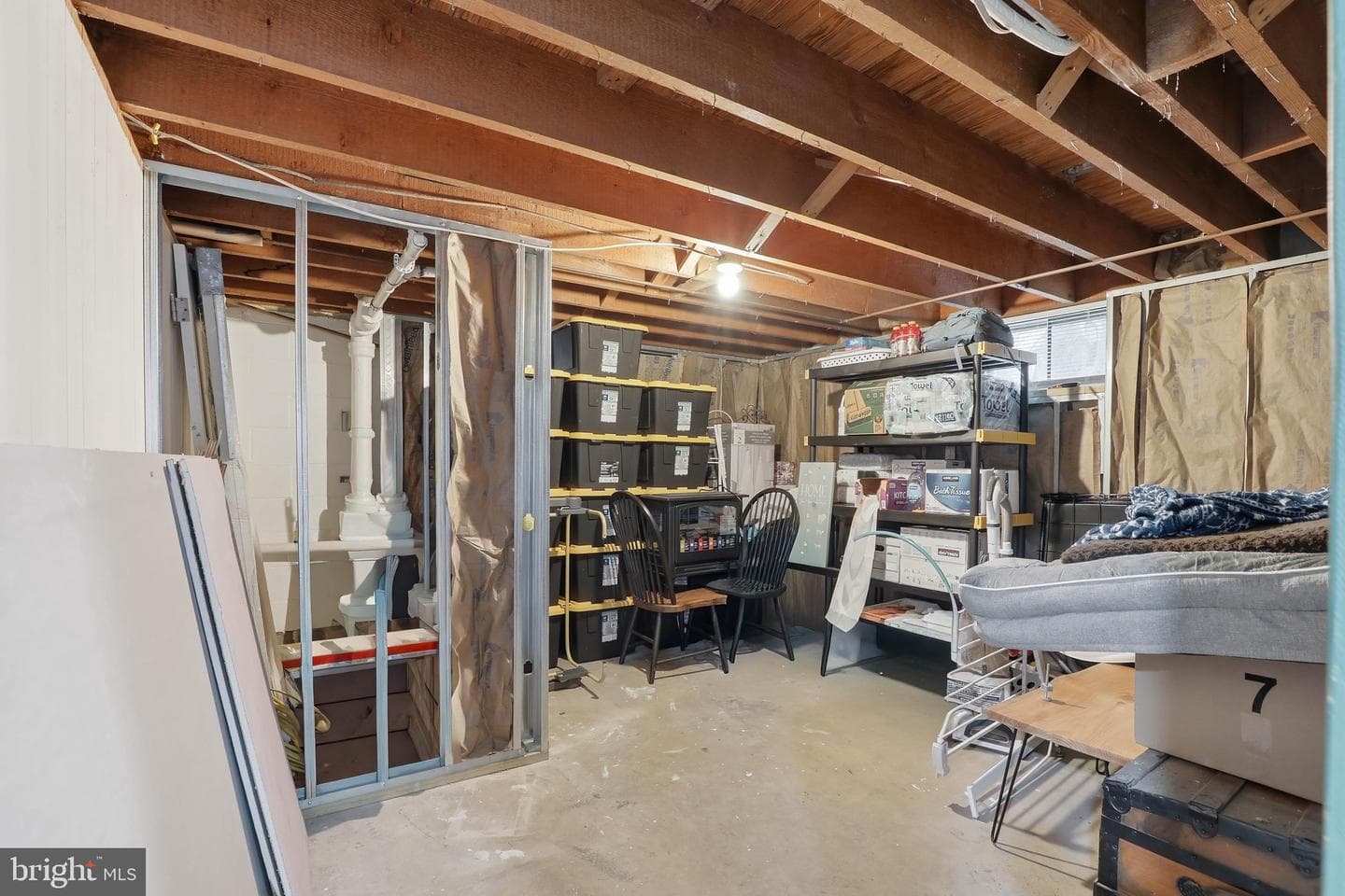 168 Elizabeth Street photo 34