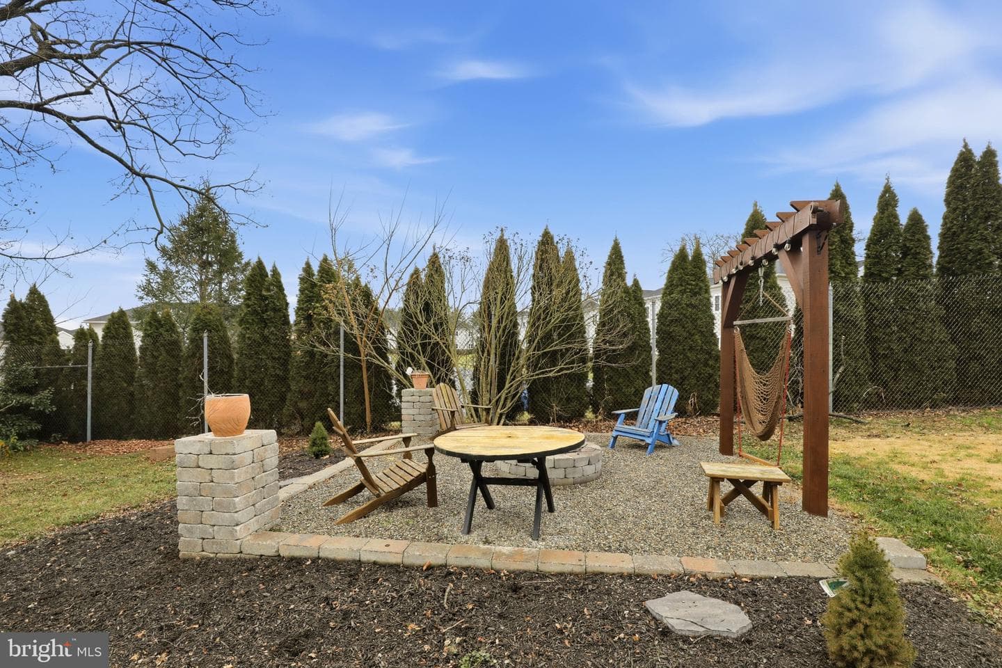 168 Elizabeth Street photo 39