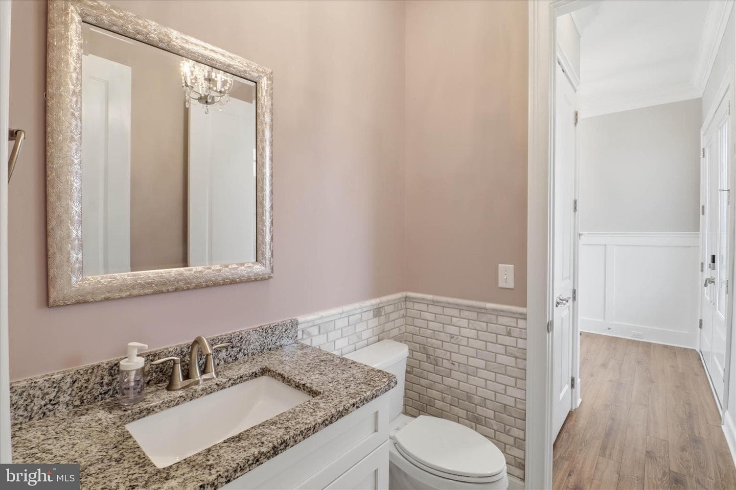 674 Integrity Drive photo 32