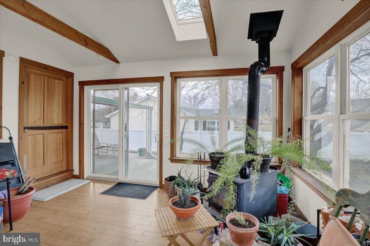 329 Dahlia Road photo 13