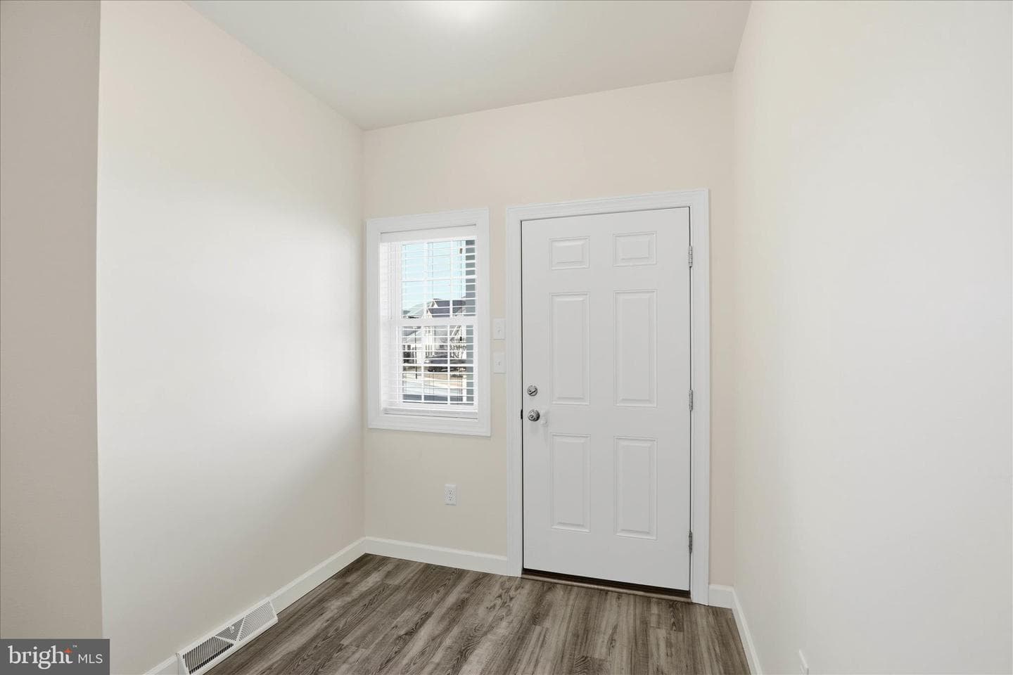 1392 Fieldstone Drive photo 30