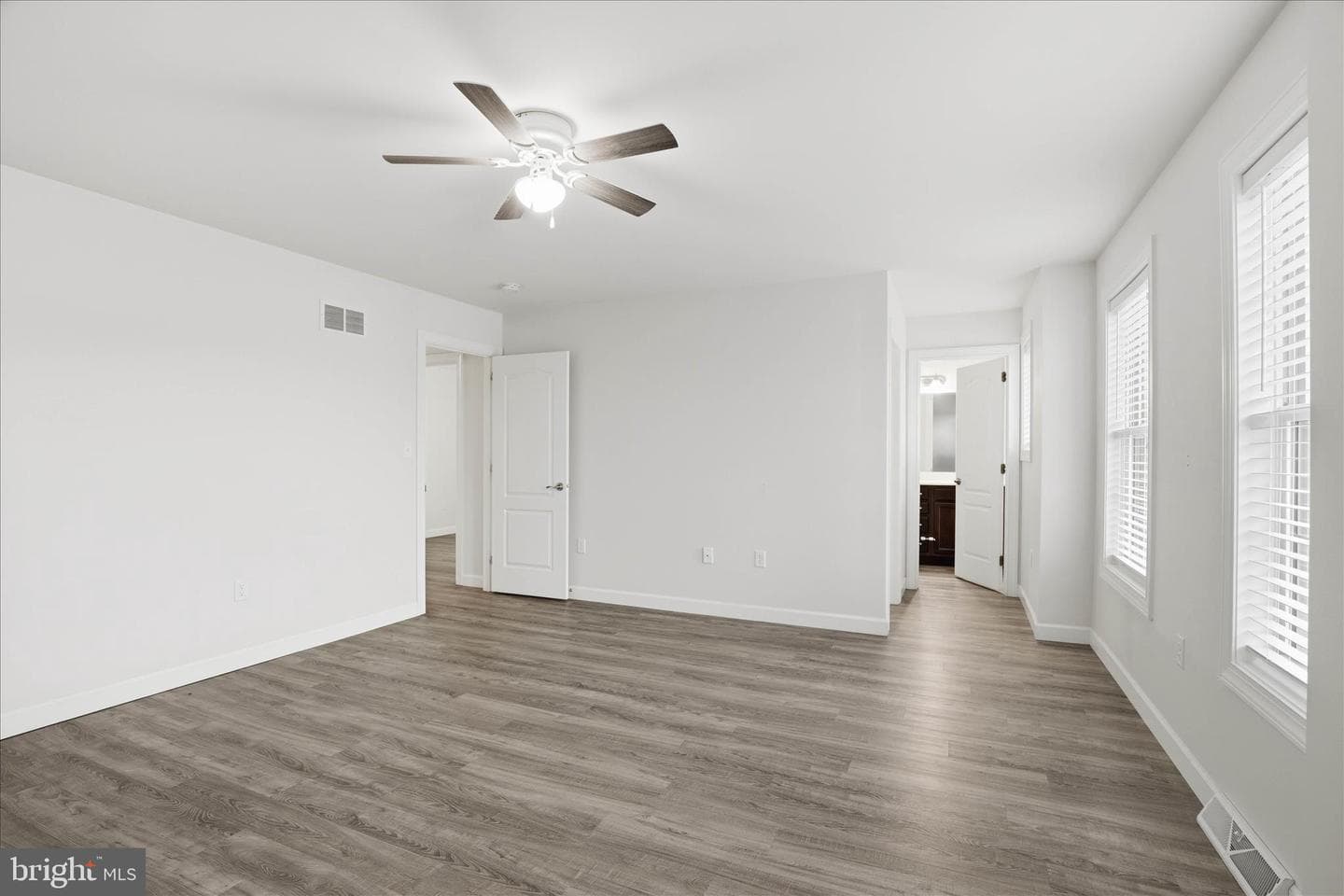 1392 Fieldstone Drive photo 33
