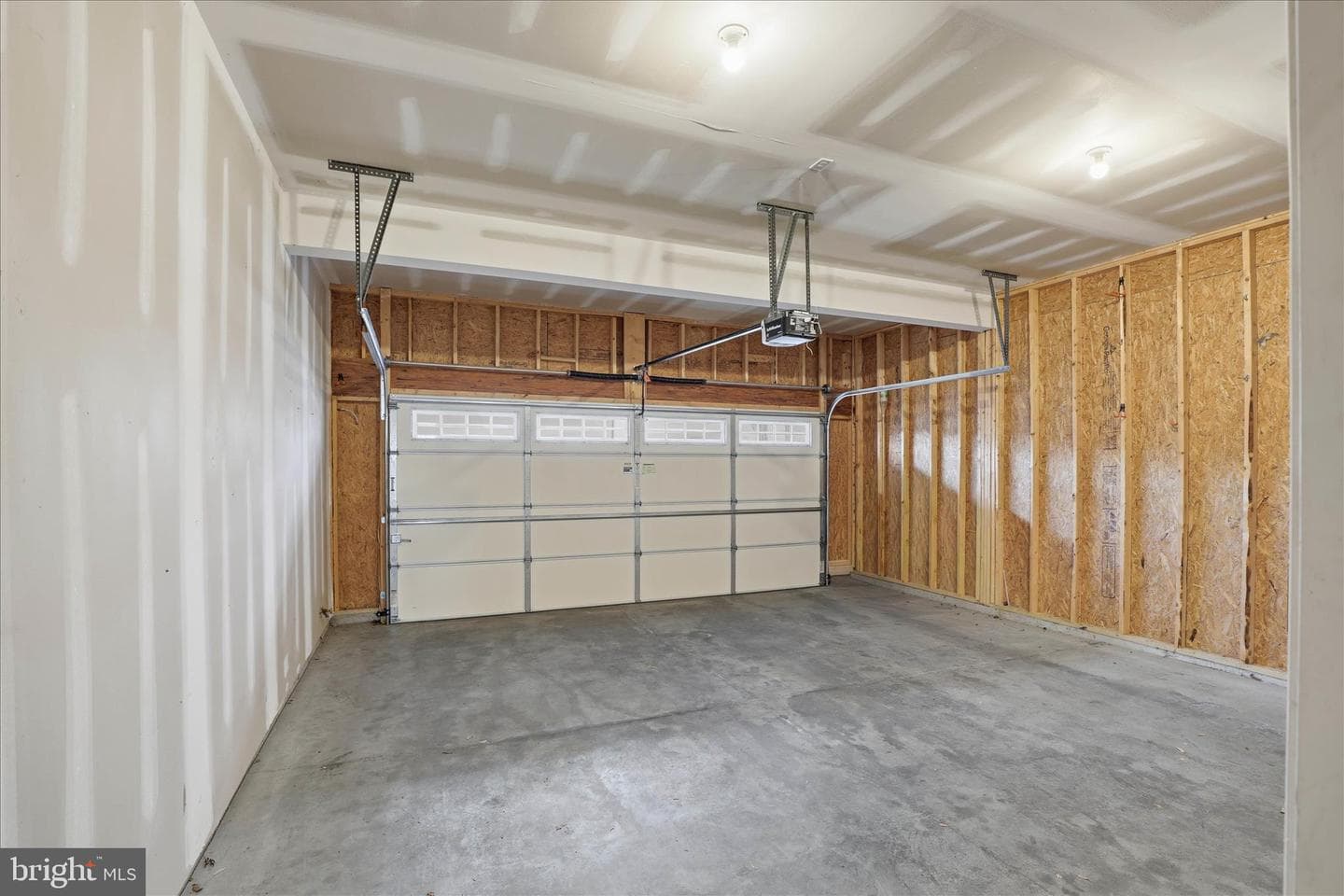 1392 Fieldstone Drive photo 45