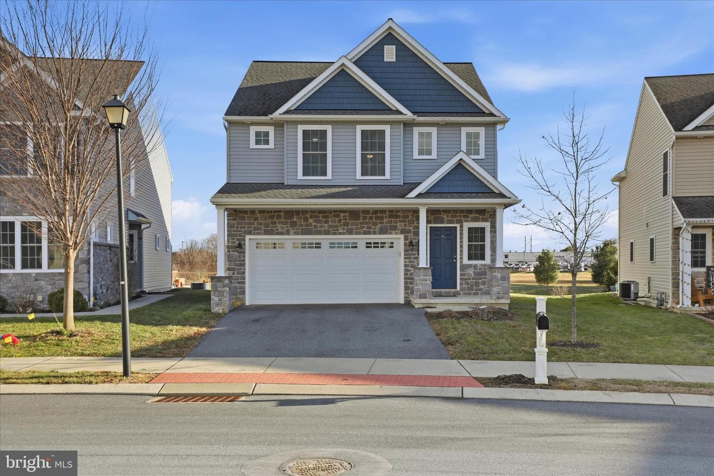 1392 Fieldstone Drive photo 6