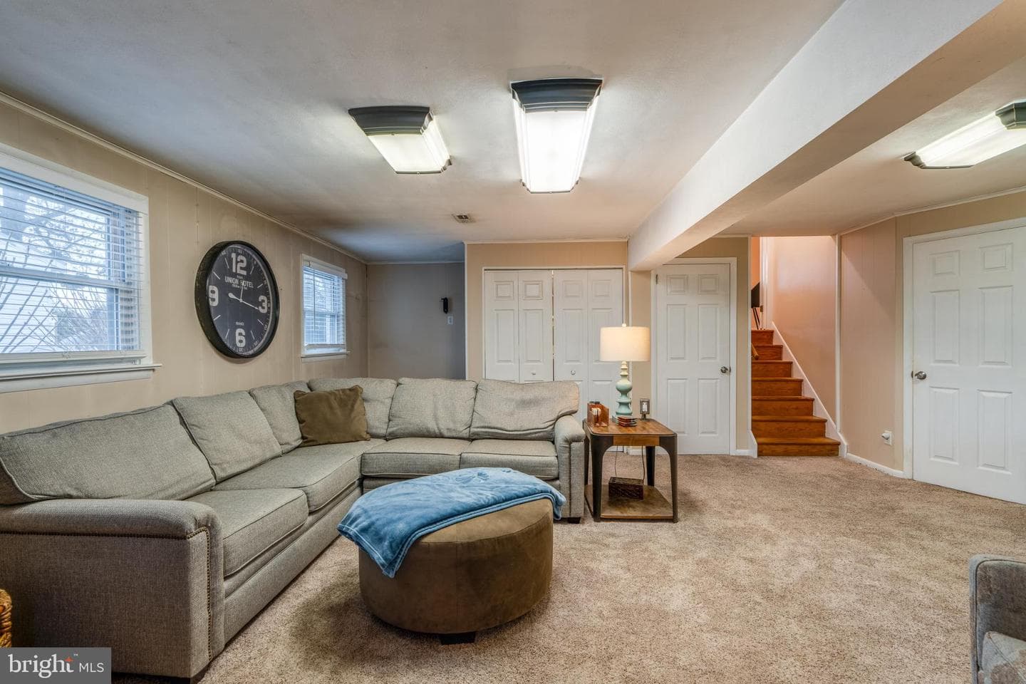 534 W Marion Street photo 28