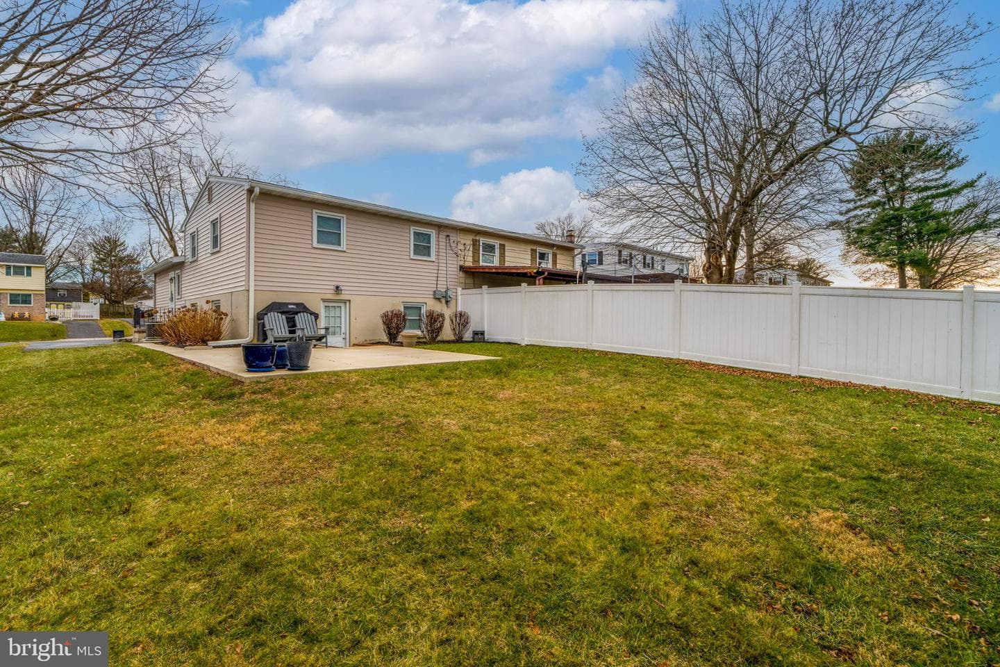 534 W Marion Street photo 38