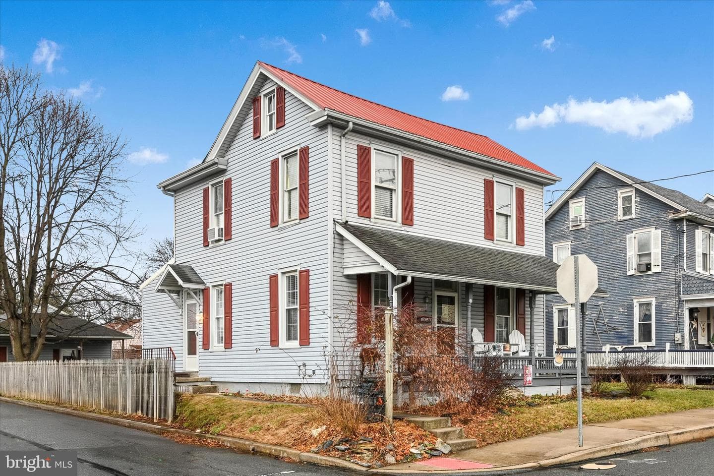 128 S Barbara Street