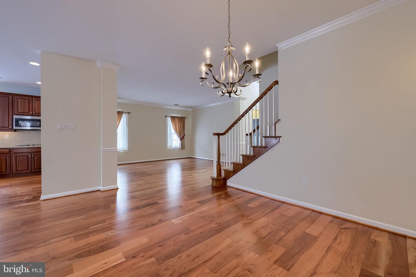 646 Baldwin Way photo 5