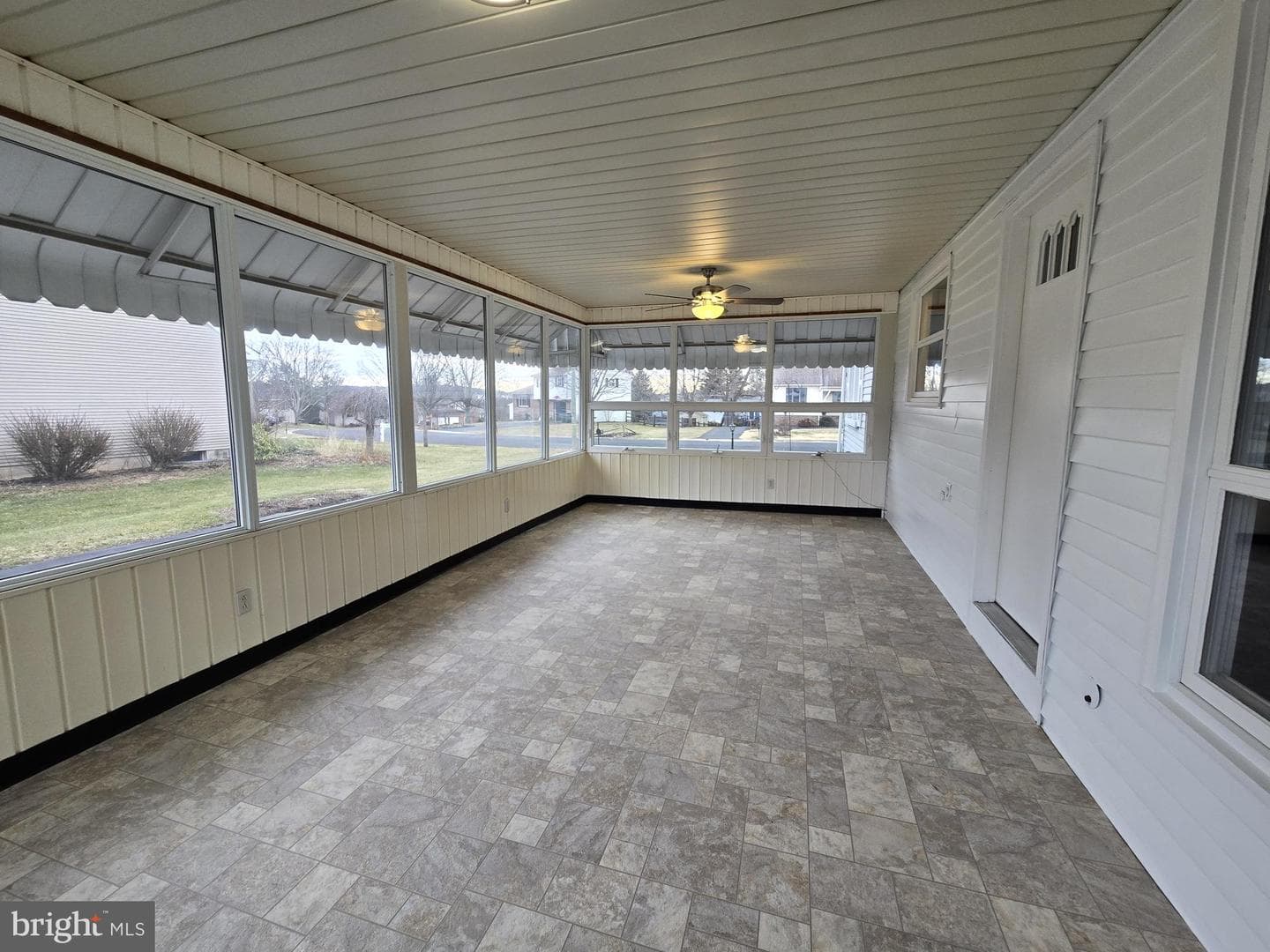 48 Scenic Drive photo 4