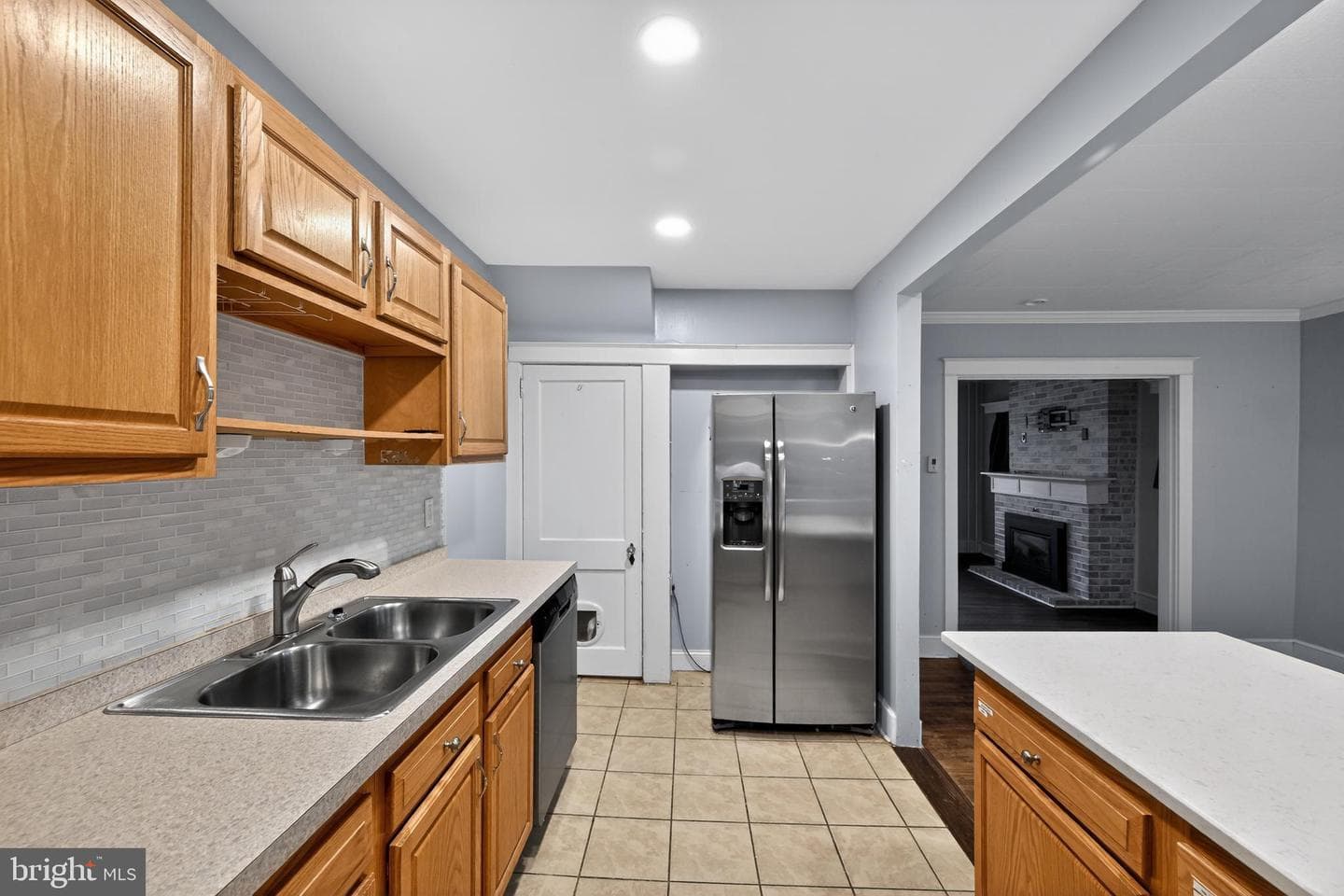 108 S Pearl Street photo 15