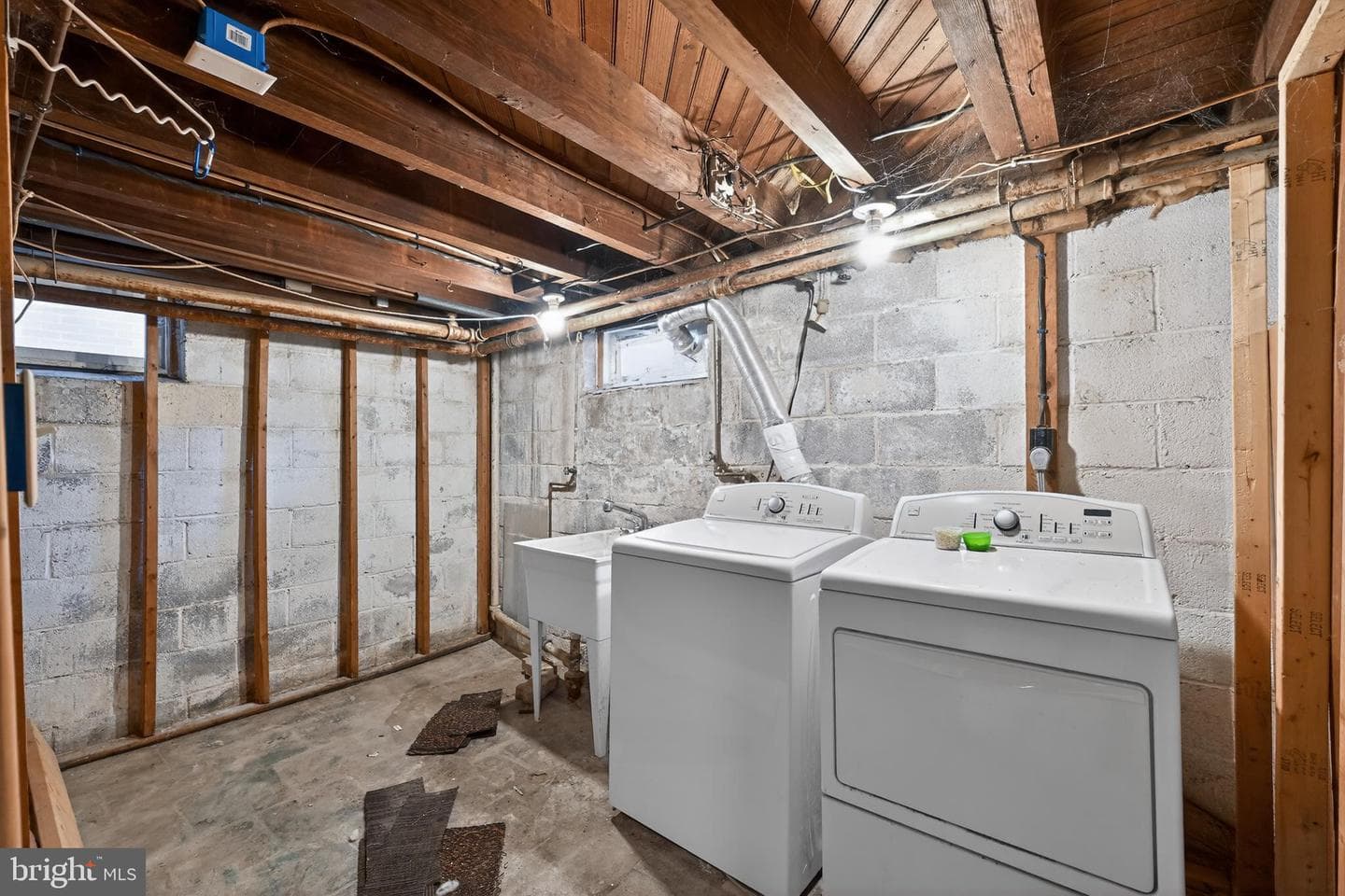108 S Pearl Street photo 28