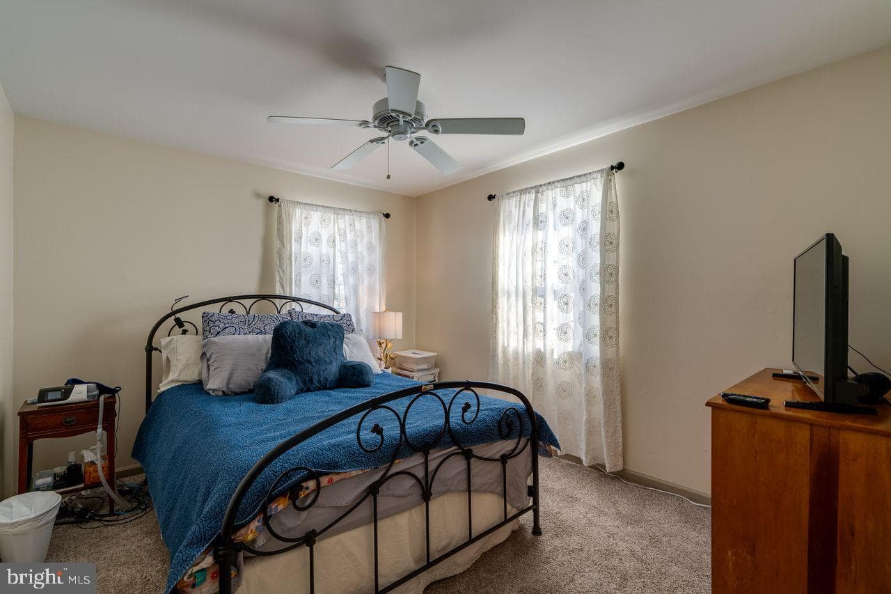 113 Oak Knoll Circle photo 24