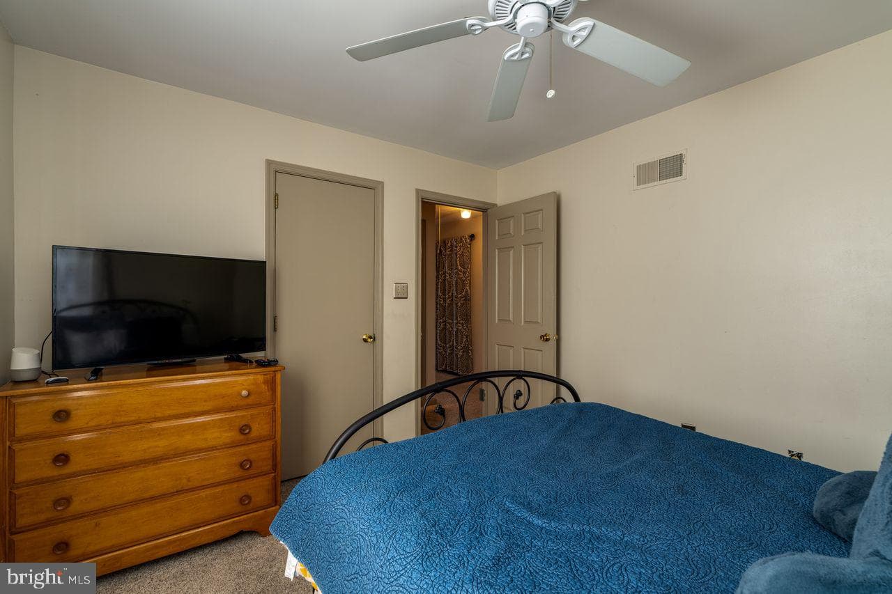 113 Oak Knoll Circle photo 25